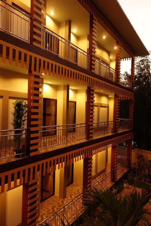 Airport Phuket Garden Resort Таланг Екстериор снимка