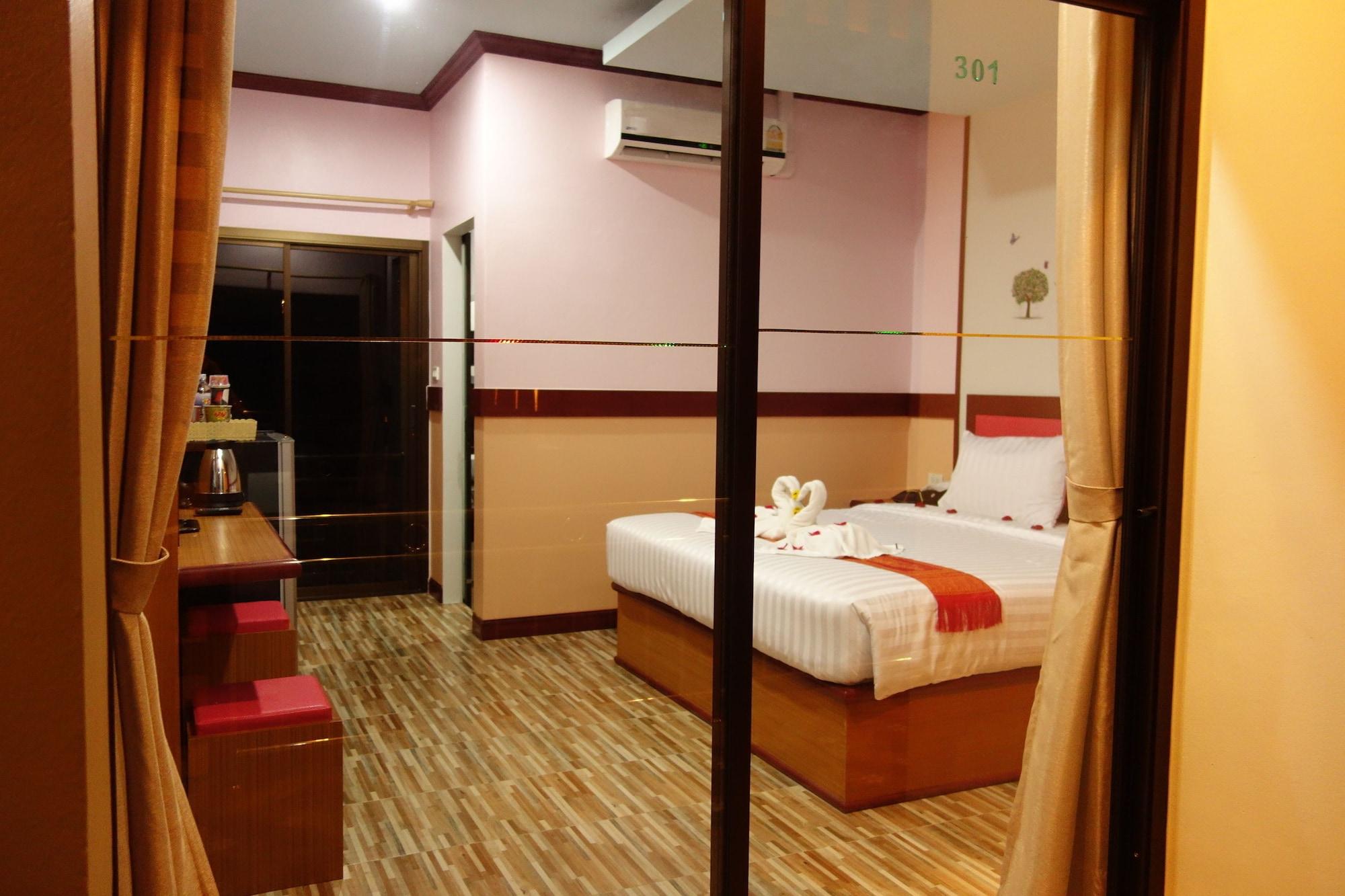 Airport Phuket Garden Resort Таланг Екстериор снимка