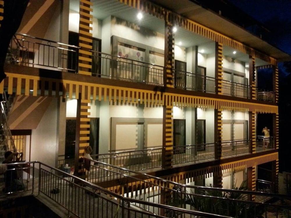 Airport Phuket Garden Resort Таланг Екстериор снимка