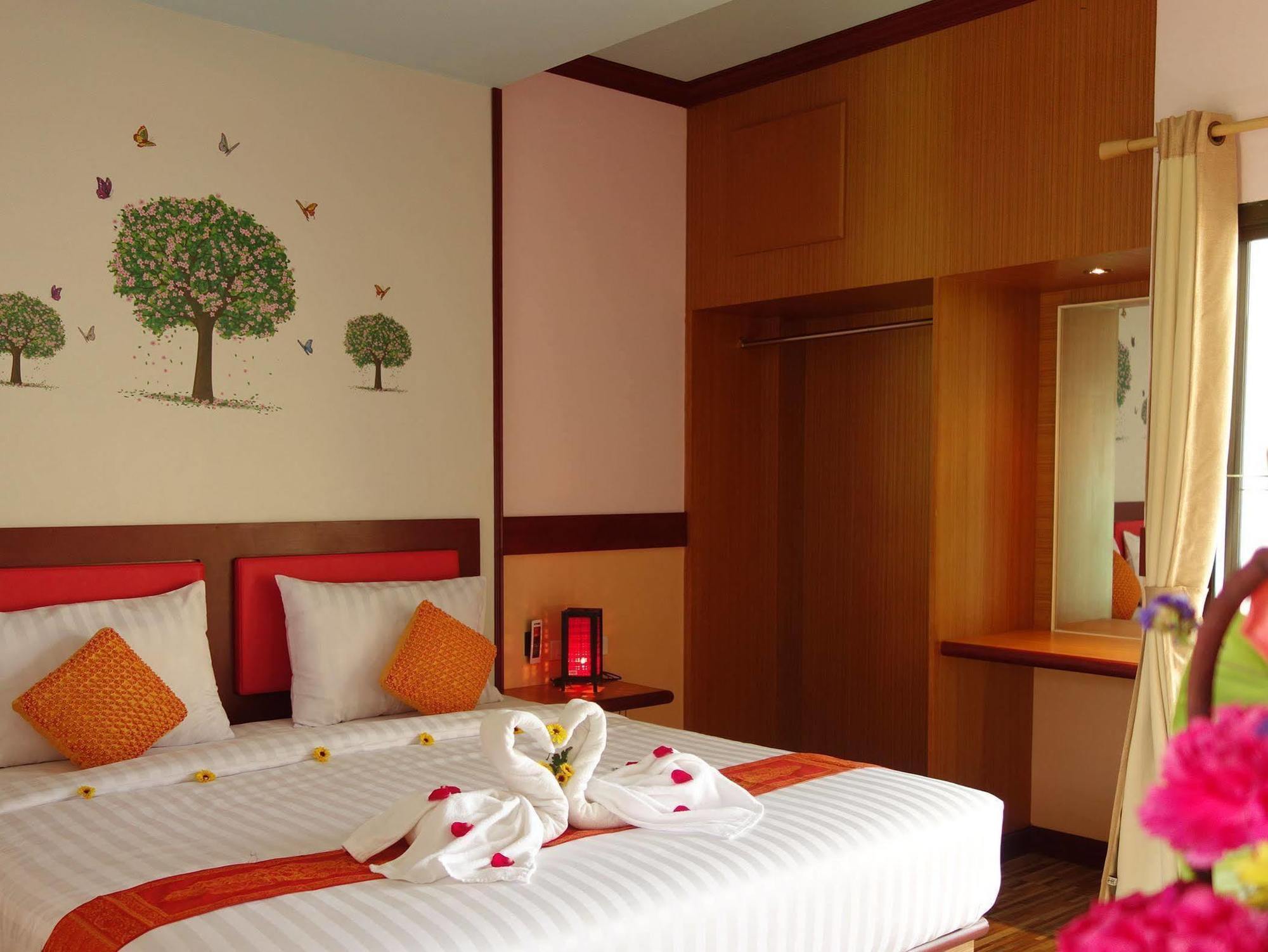 Airport Phuket Garden Resort Таланг Екстериор снимка